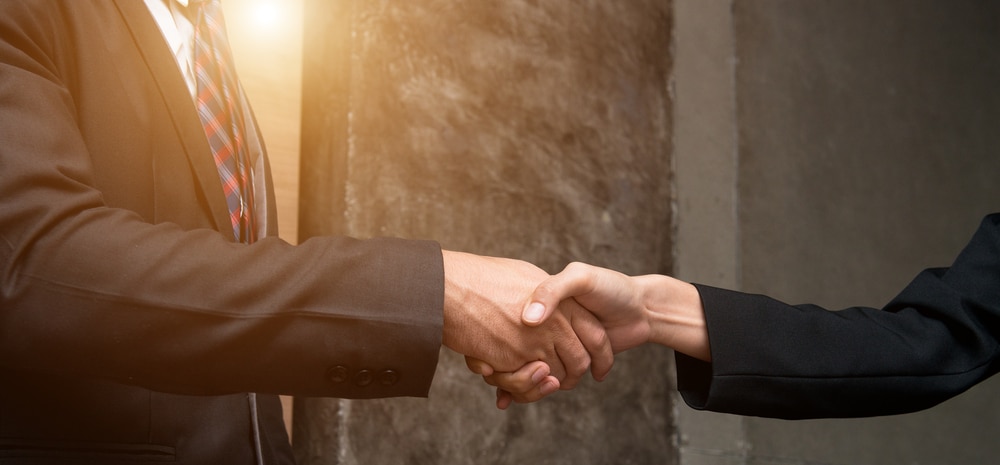 trust-attorneys-in-San-Diego-shaking-hands
